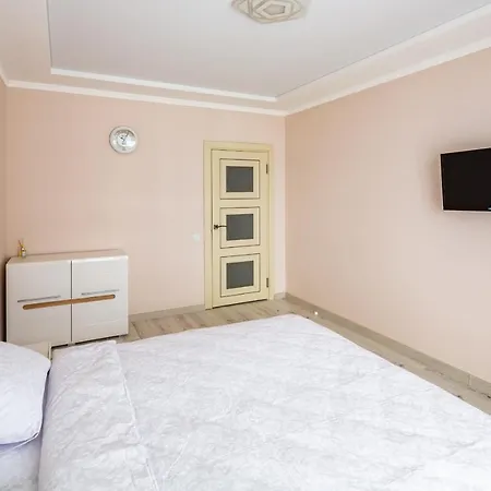 Lux Avalon Daire Lviv